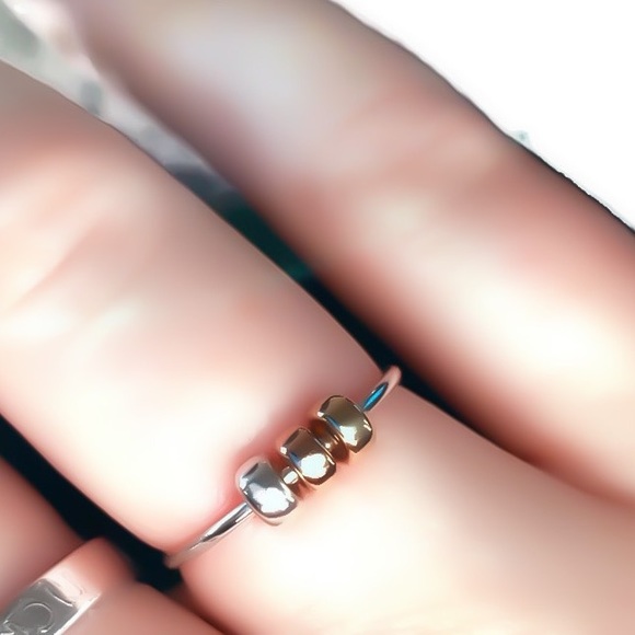925 Sterling Silver Fidget Anxiety 3 Bead Ring - Picture 2 of 6